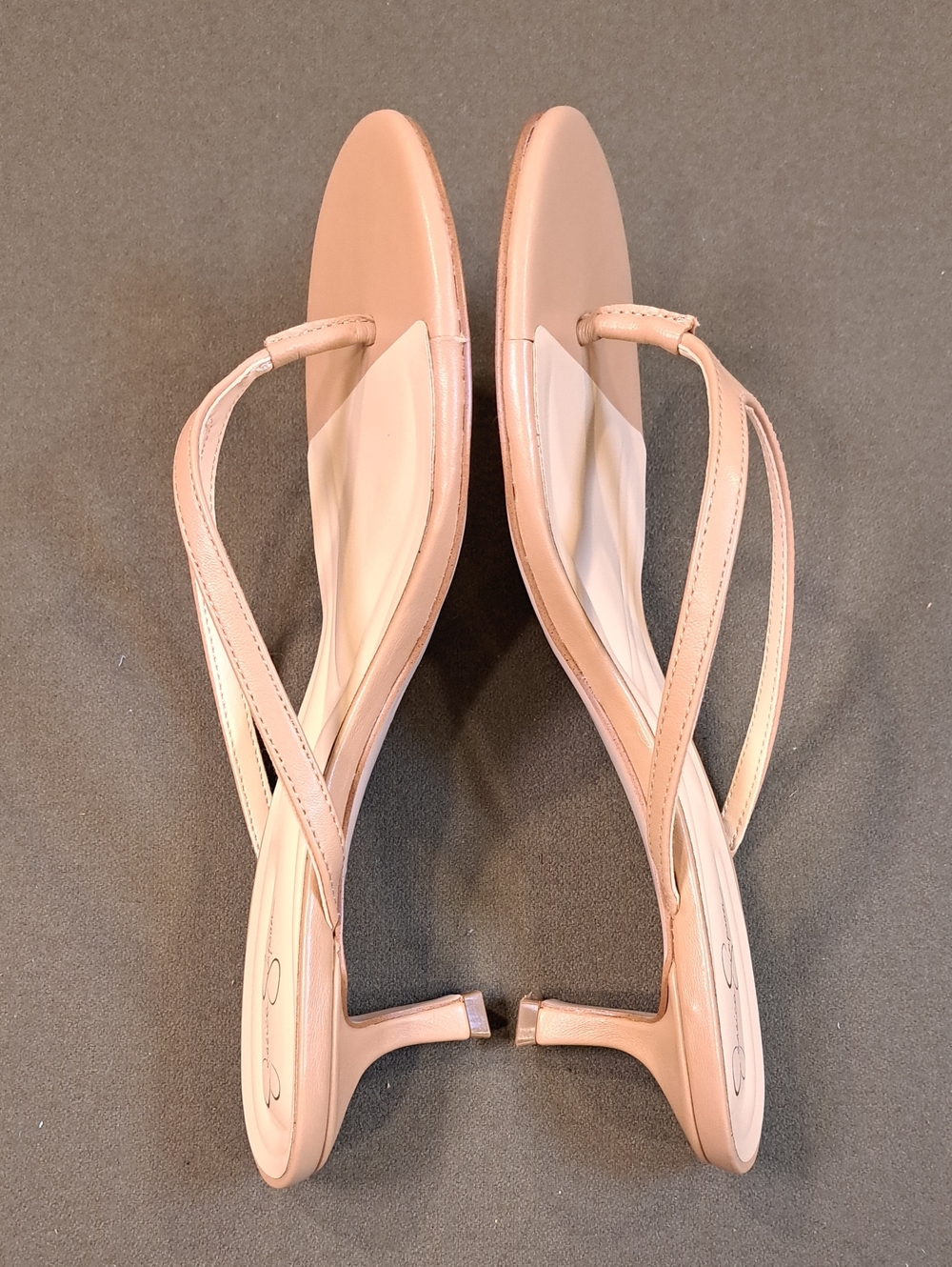 Jessica Simpson Yuri Sandal - Color: Buff - Size: 8.5 - Picture 6 of 11